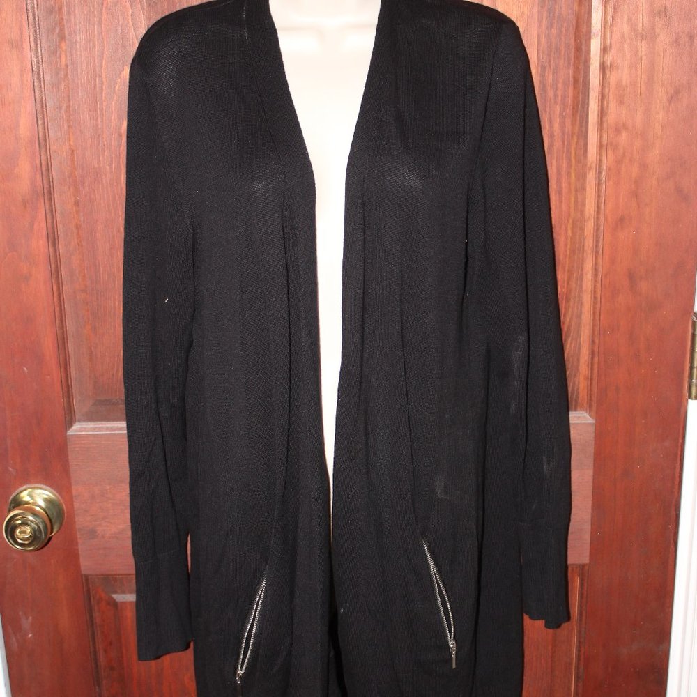 NEVER WORN - Lightweight Cardigan